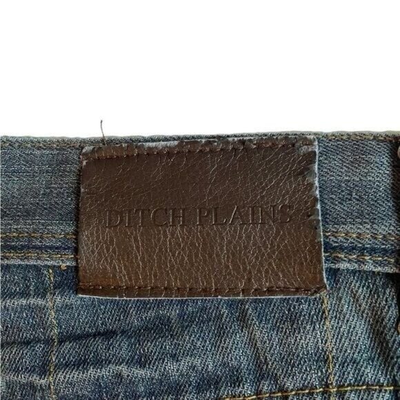 Ditch Plains DPs Men Jeans Size 36 x 32 Straight Leg Relaxed Medium Wash… - Picture 3 of 7